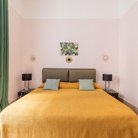 Bed and Breakfast Domus Castroni Scipioni Roma Exterior foto