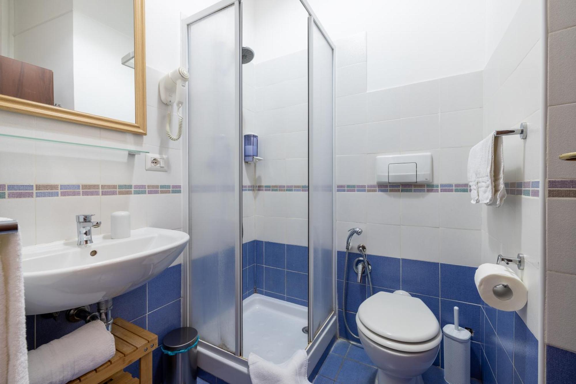 Bed and Breakfast Domus Castroni Scipioni Roma Exterior foto