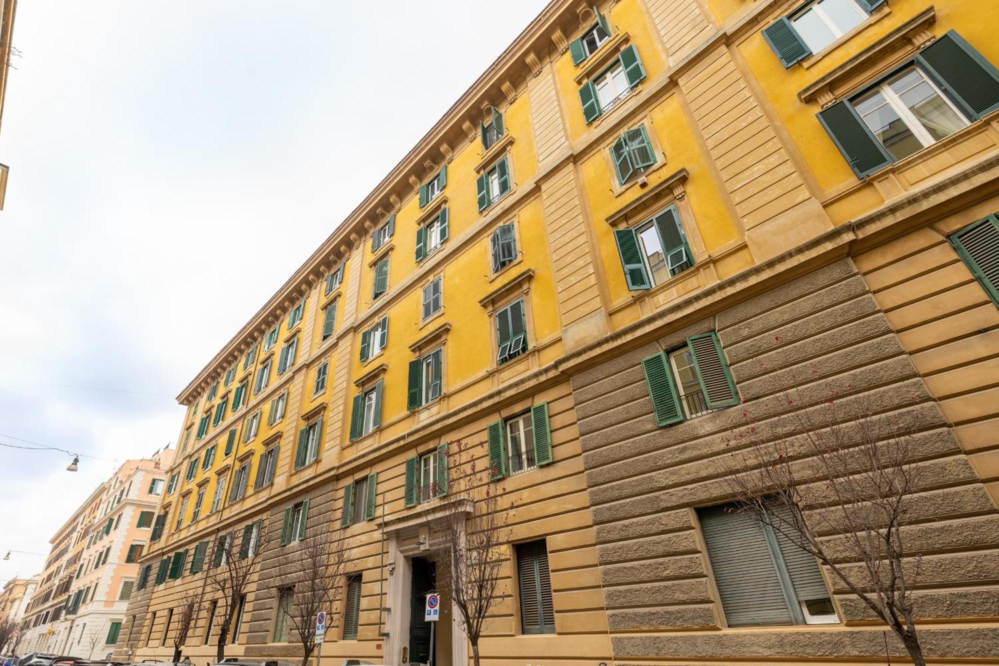 Bed and Breakfast Domus Castroni Scipioni Roma Exterior foto